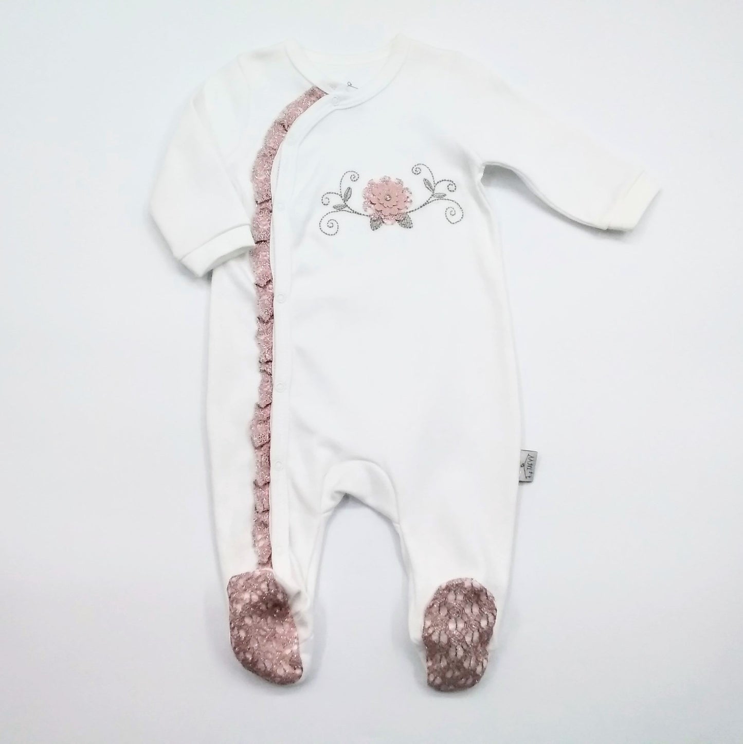 t.f.TAFYY floral white baby grow (50505)