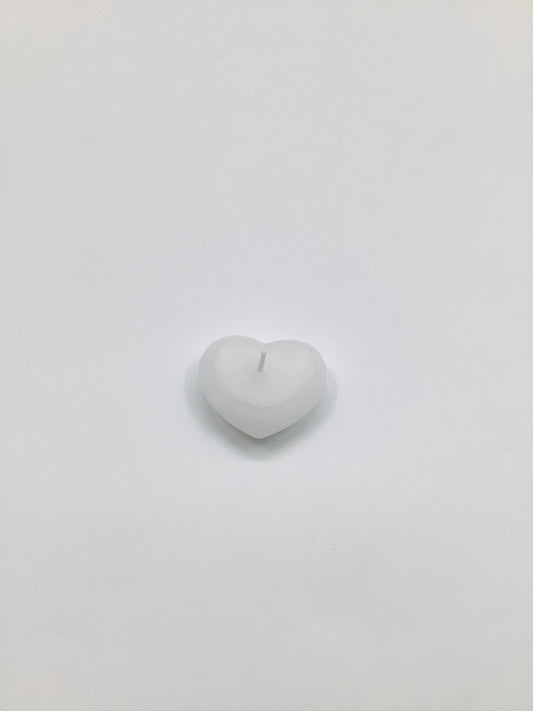 Love heart candle