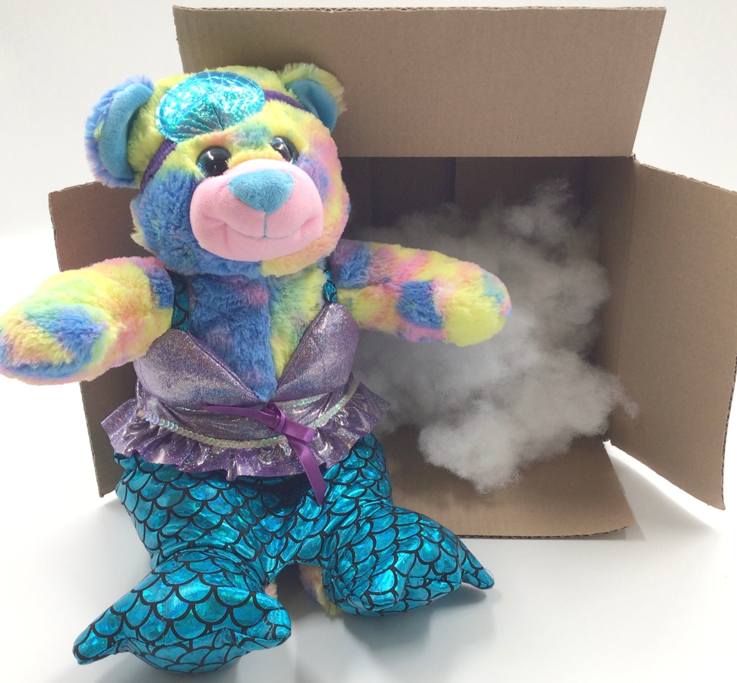 Build a bear gift box with outfit 16”